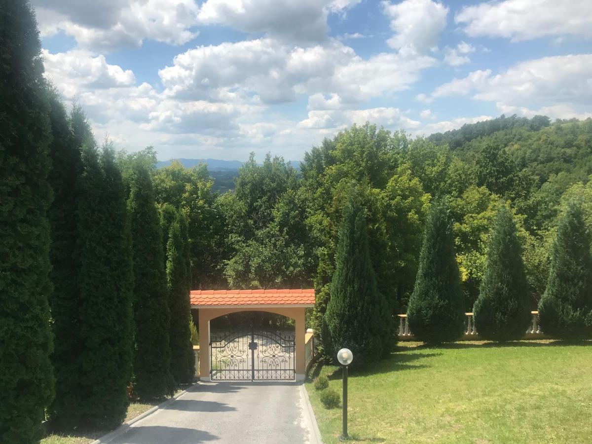 Ferienwohnung Kuca Za Odmor Magdalena&V Krapina Exterior foto