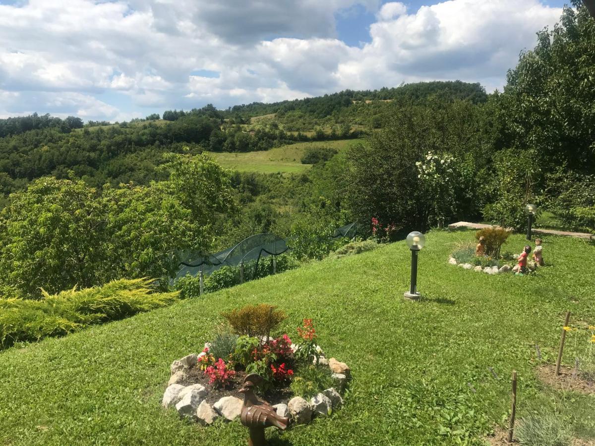 Ferienwohnung Kuca Za Odmor Magdalena&V Krapina Exterior foto