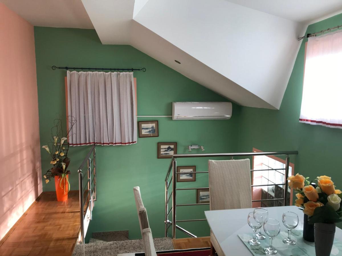 Ferienwohnung Kuca Za Odmor Magdalena&V Krapina Exterior foto
