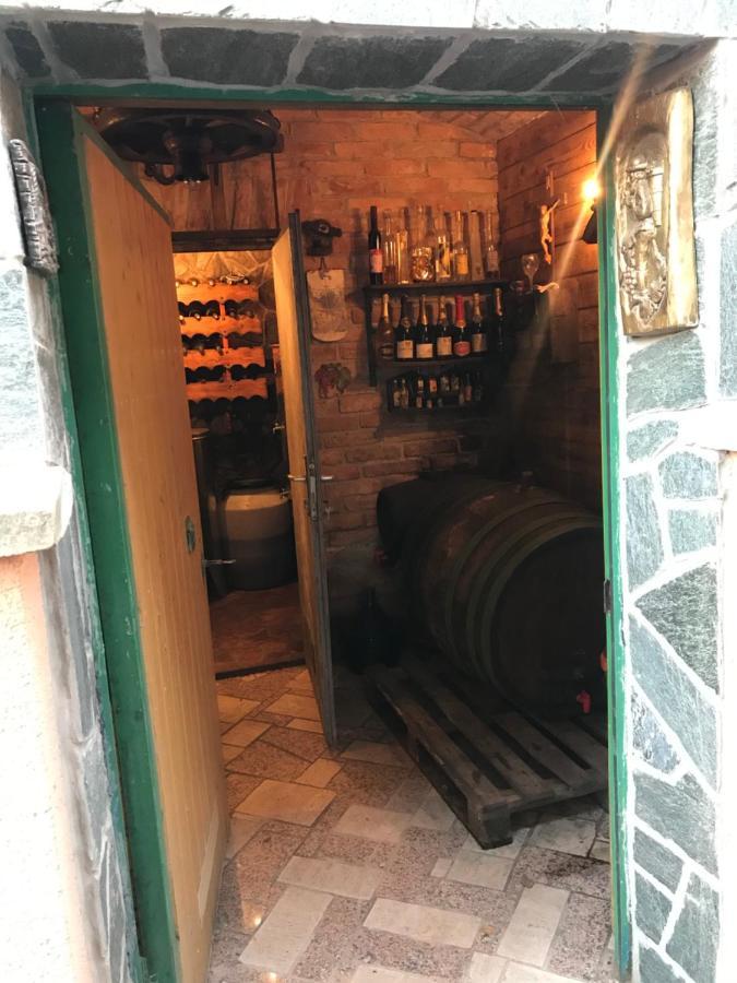Ferienwohnung Kuca Za Odmor Magdalena&V Krapina Exterior foto